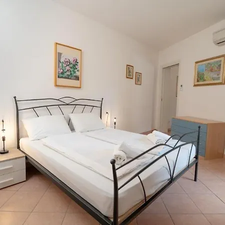 Vila Cara *
